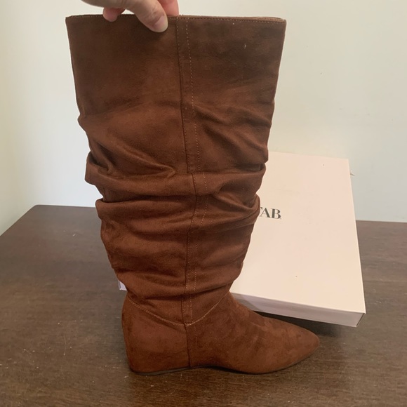 Dana Wedge-heel Boot - Picture 2 of 6